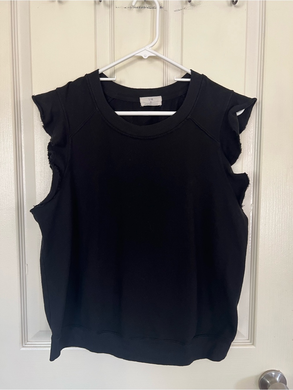T.La Anthro Black Boxy Ruffle Sleeve Sweatshirt Top L